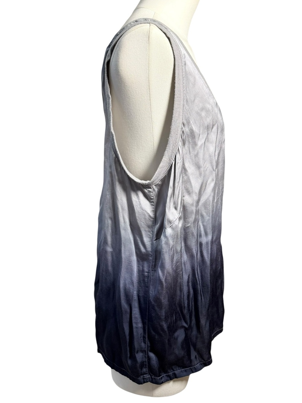 Raquel Allegra Ombre Rayon Sleeveless Tank Top Gray Black Relaxed Medium - Picture 3 of 7